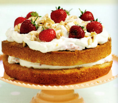 Strawberry Hazelnut Gateau Recipe